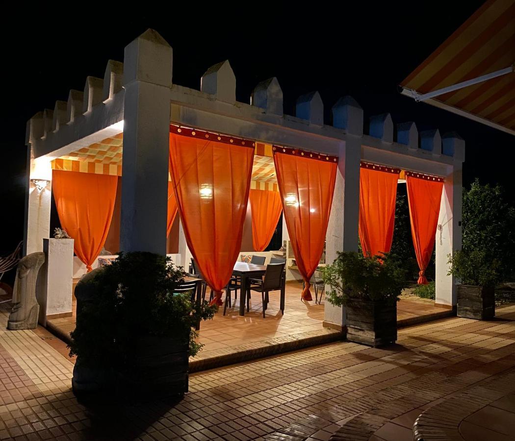 Devmani Hotel Rural Espartinas Ngoại thất bức ảnh